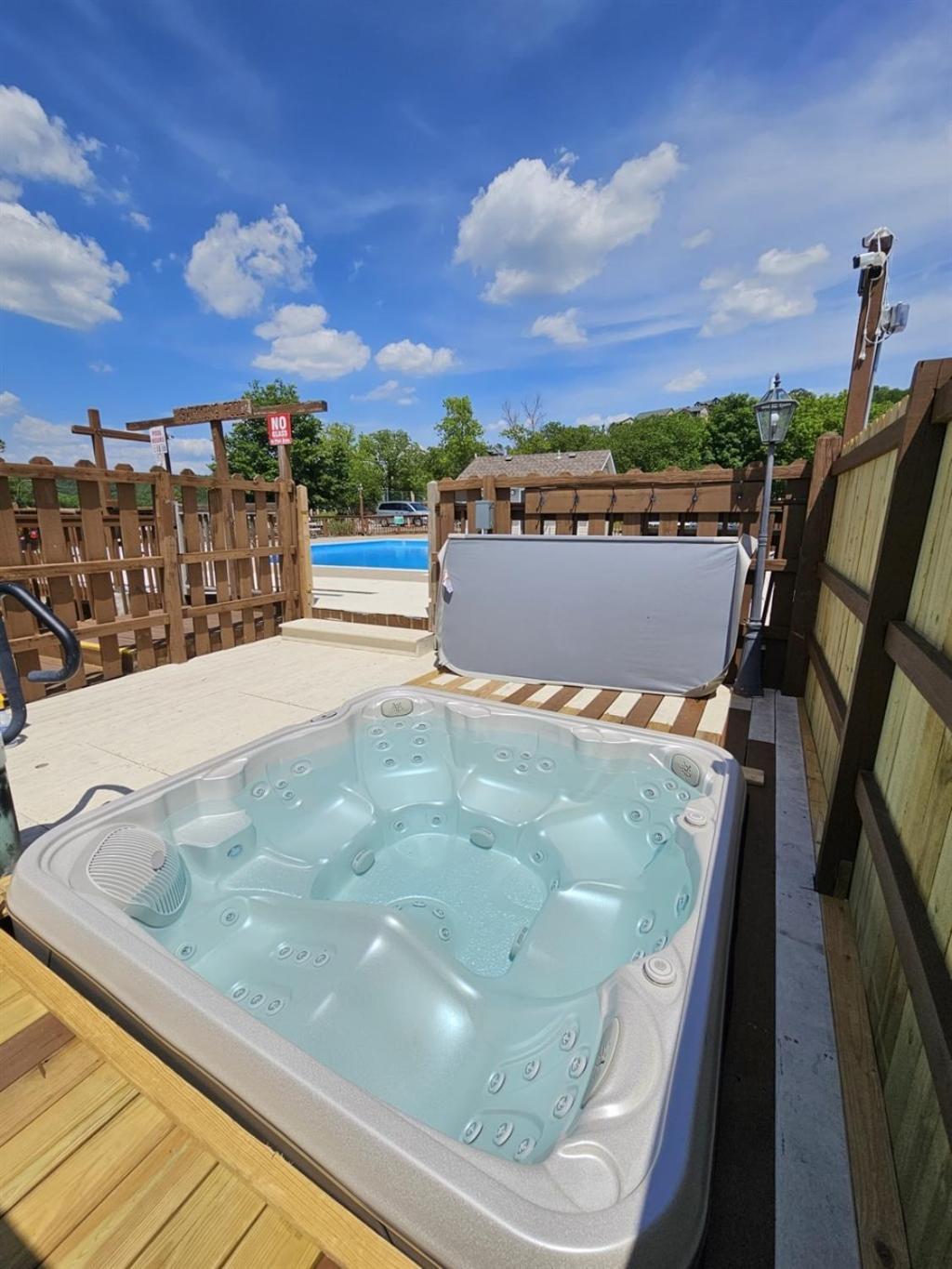 The Cove 20-1 By Sdc, Big Deck, Pool, Hot Tub, By *