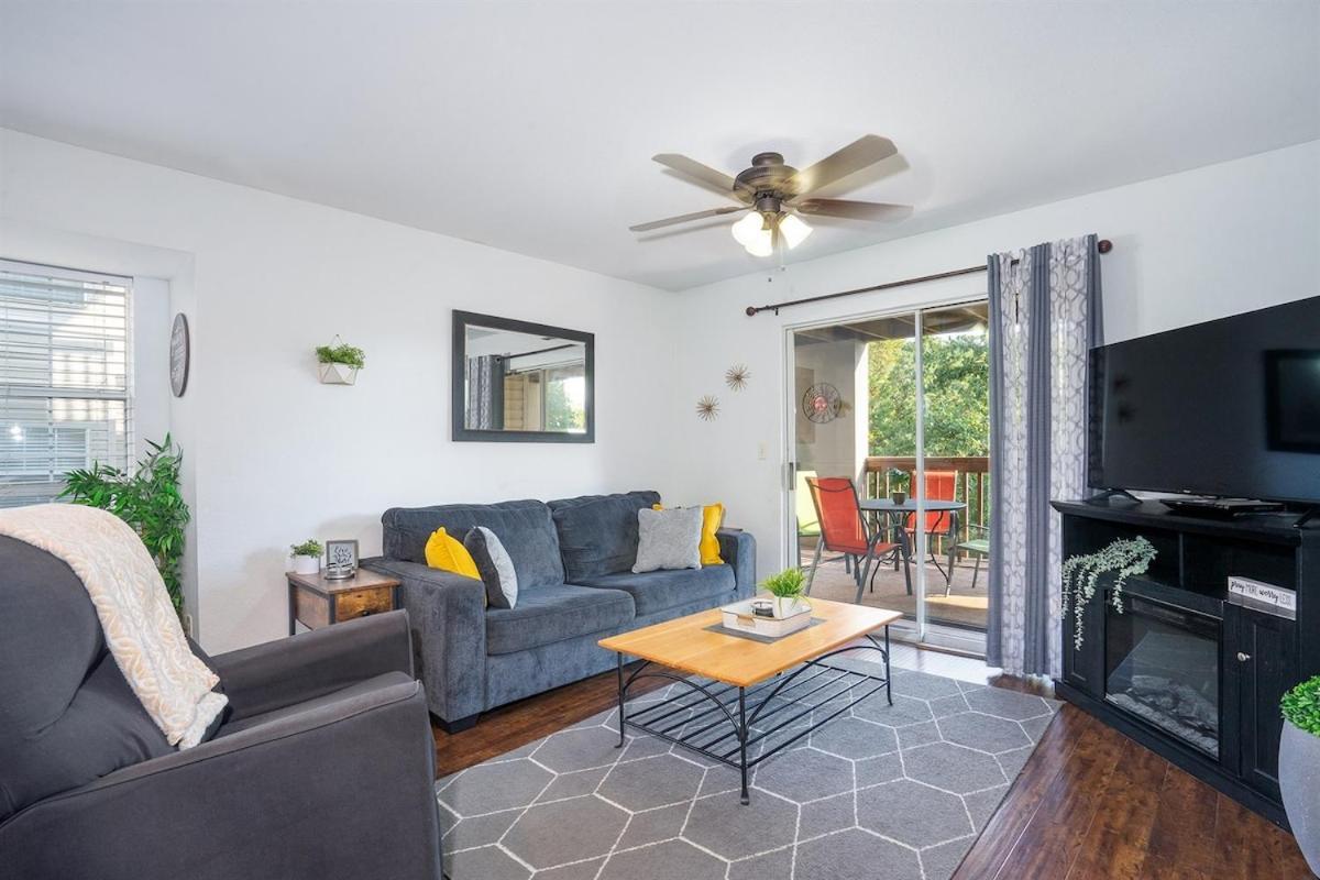 Apartment The Cove 20-1 By Sdc, Big Deck, Pool, Hot Tub, By