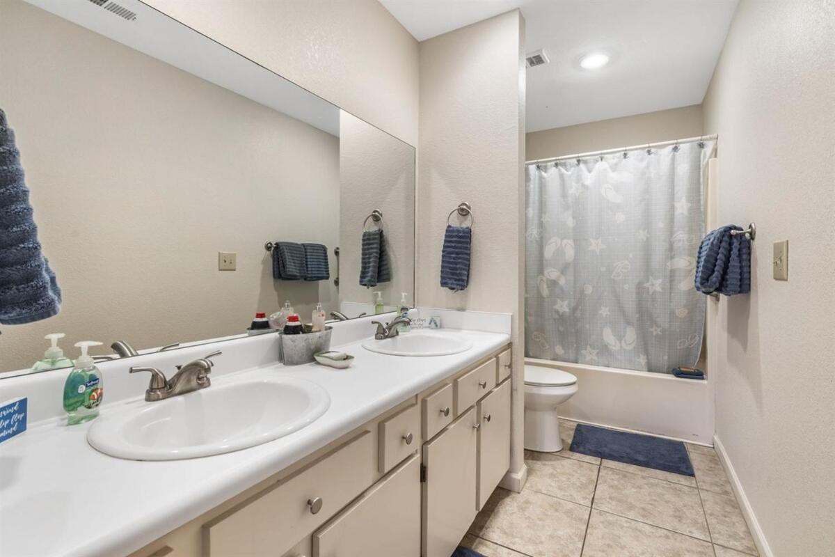 The Cove 9-4 By Sdc, Big Deck, Pool, Hot Tub, Lake View, No Stairs *