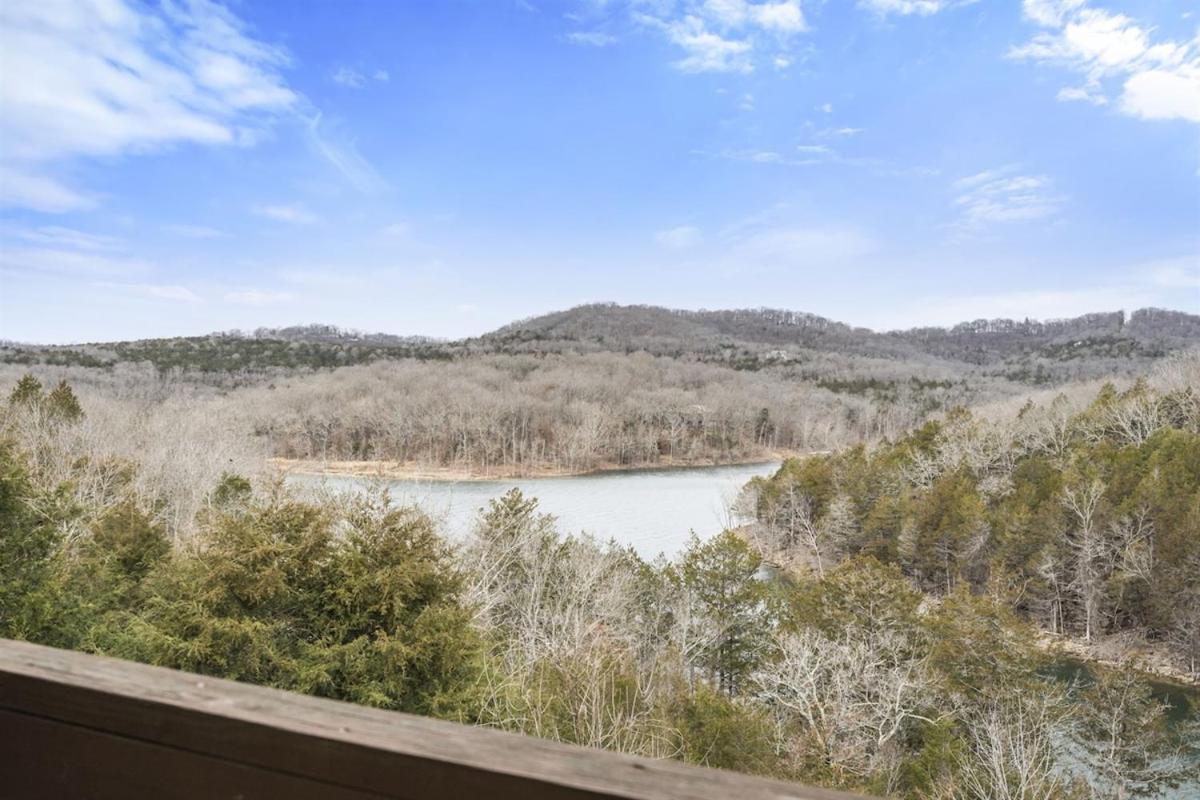 Apartment The Cove 9-4 By Sdc, Big Deck, Pool, Hot Tub, Lake View, No Stairs Branson