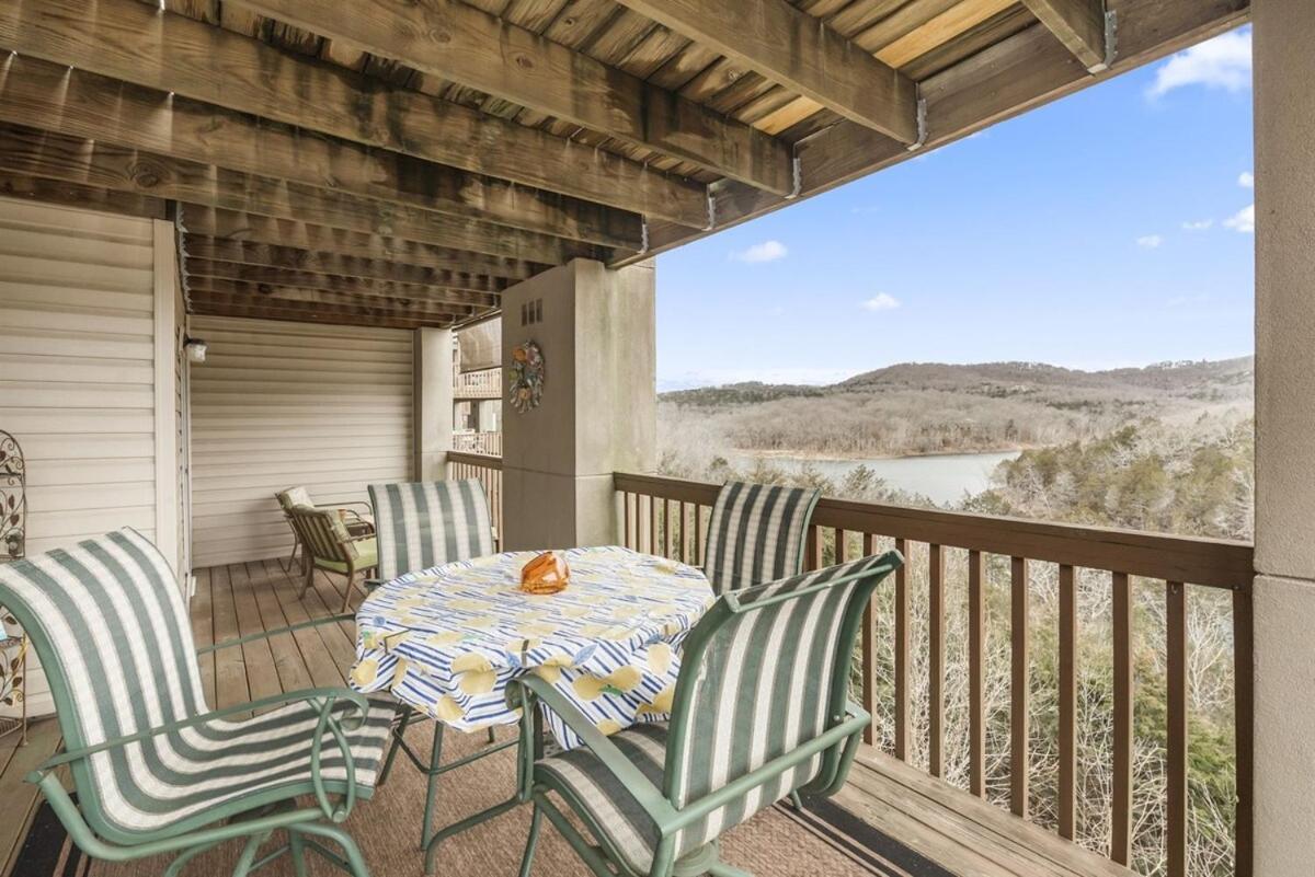Apartment The Cove 9-4 By Sdc, Big Deck, Pool, Hot Tub, Lake View, No Stairs