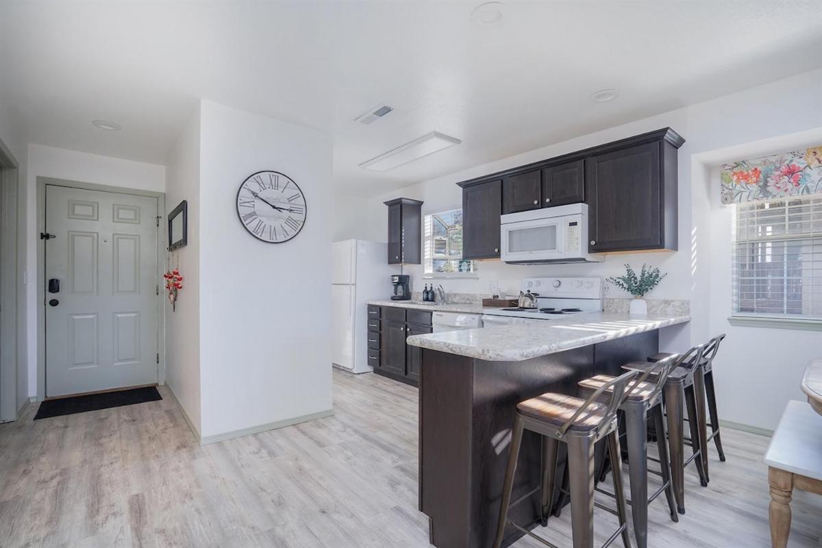 The Cove 5-3 By Sdc, Big Deck, Pool, Hot Tub, By Lake , No Stairs Apartment *