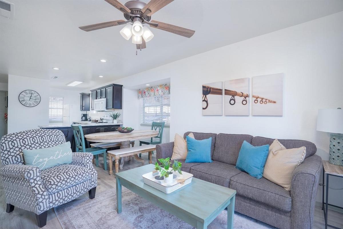 The Cove 5-3 By Sdc, Big Deck, Pool, Hot Tub, By Lake , No Stairs * Branson