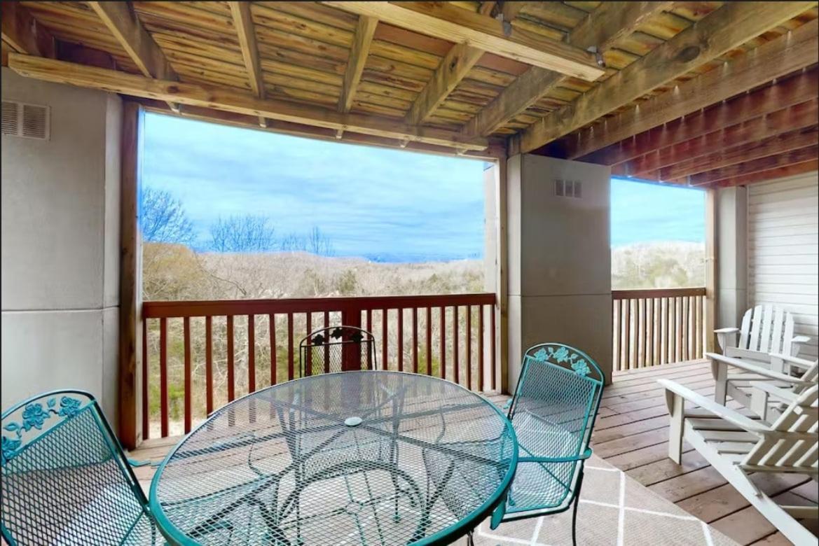 The Cove 5-3 By Sdc, Big Deck, Pool, Hot Tub, By Lake , No Stairs *
