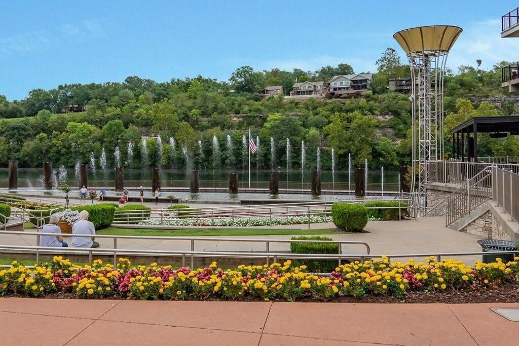 The Cove 5-3 By Sdc, Big Deck, Pool, Hot Tub, By Lake , No Stairs Apartment