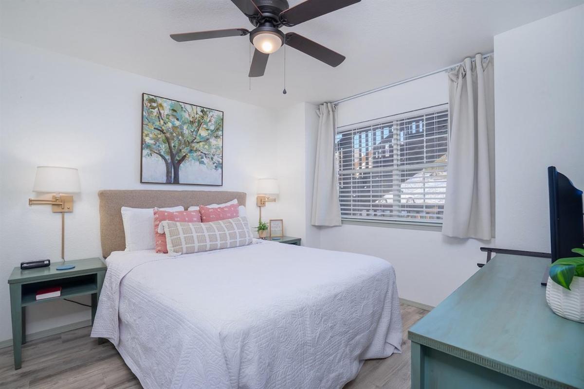 The Cove 5-3 By Sdc, Big Deck, Pool, Hot Tub, By Lake , No Stairs * Branson