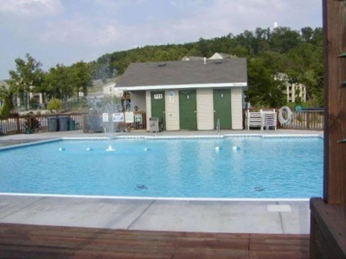 The Cove 8-3 By Sdc, Big Deck, Pool, Hot Tub, Lake View, No Stairs Apartment *