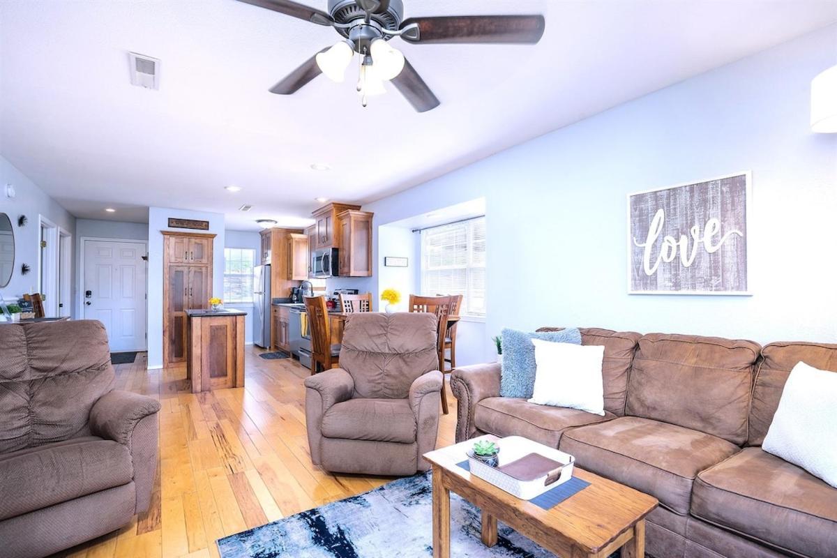 The Cove 8-3 By Sdc, Big Deck, Pool, Hot Tub, Lake View, No Stairs