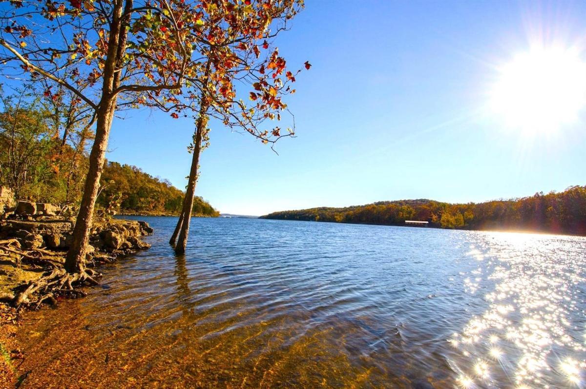 The Cove 8-3 By Sdc, Big Deck, Pool, Hot Tub, Lake View, No Stairs Apartment *