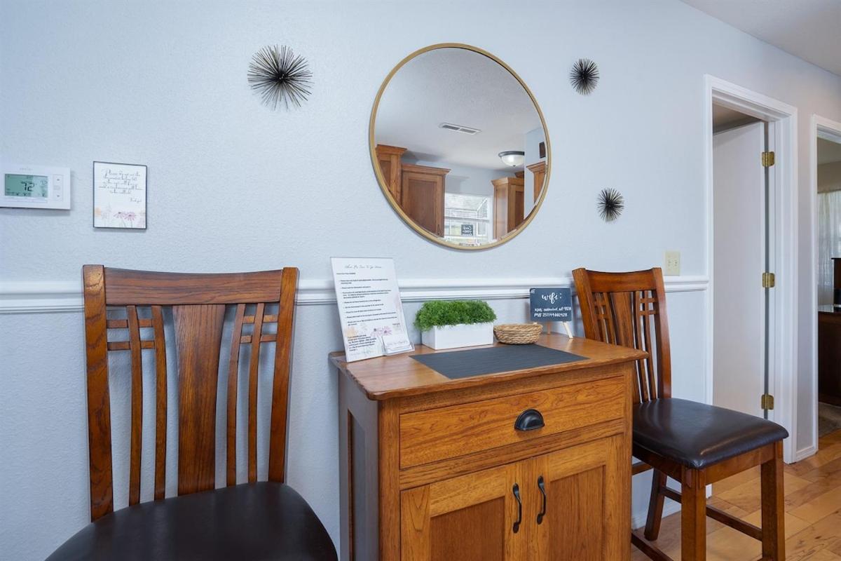 Apartment The Cove 8-3 By Sdc, Big Deck, Pool, Hot Tub, Lake View, No Stairs