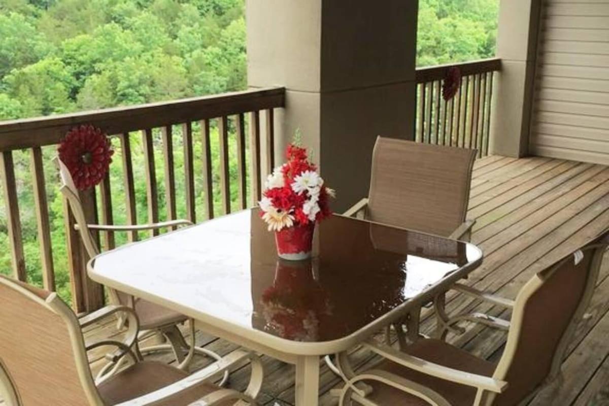The Cove 8-3 By Sdc, Big Deck, Pool, Hot Tub, Lake View, No Stairs *
