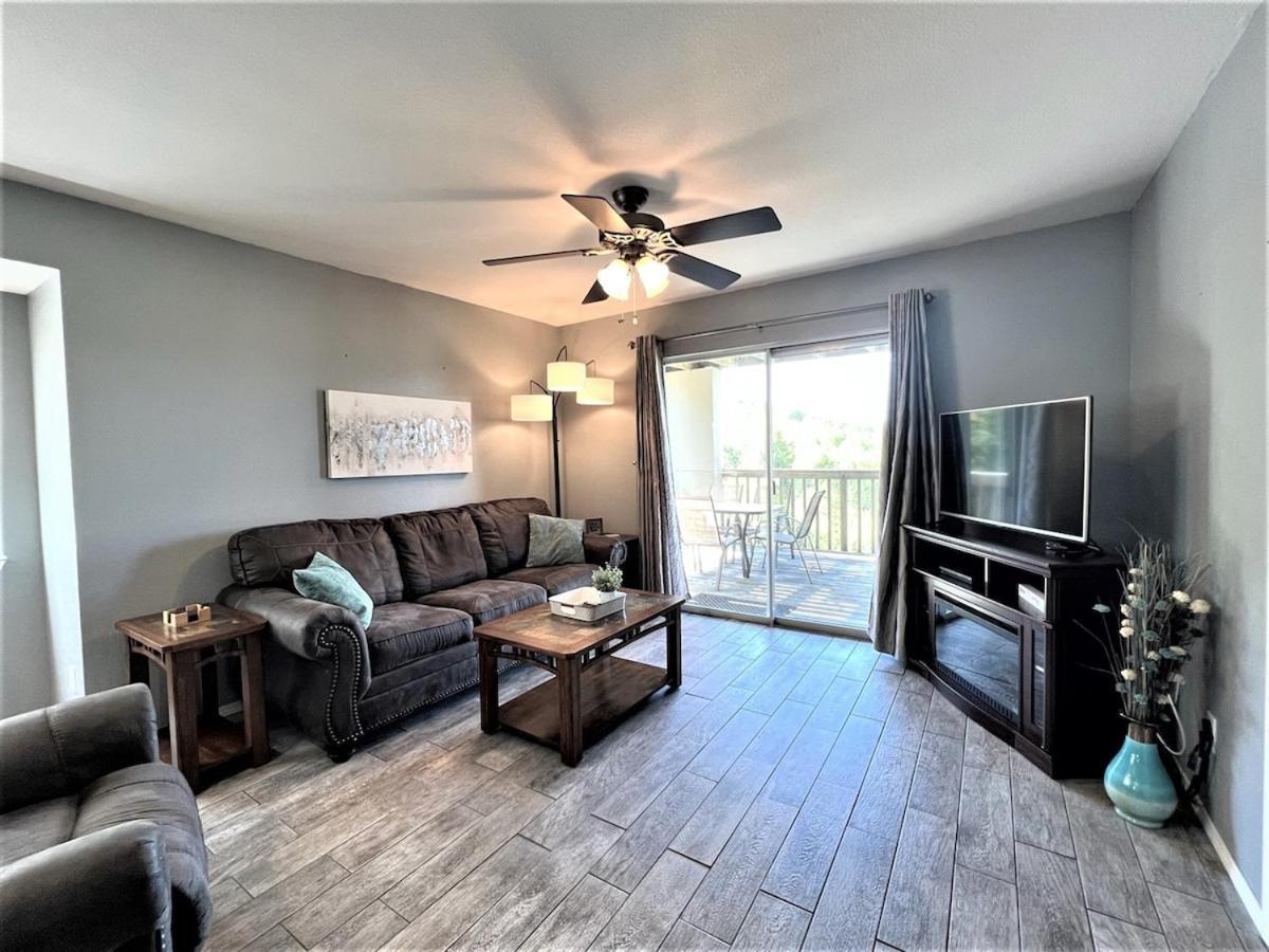 Apartment The Cove 39-3 By Sdc, Big Deck, Pool, Hot Tub, Lake View, No Stairs Branson