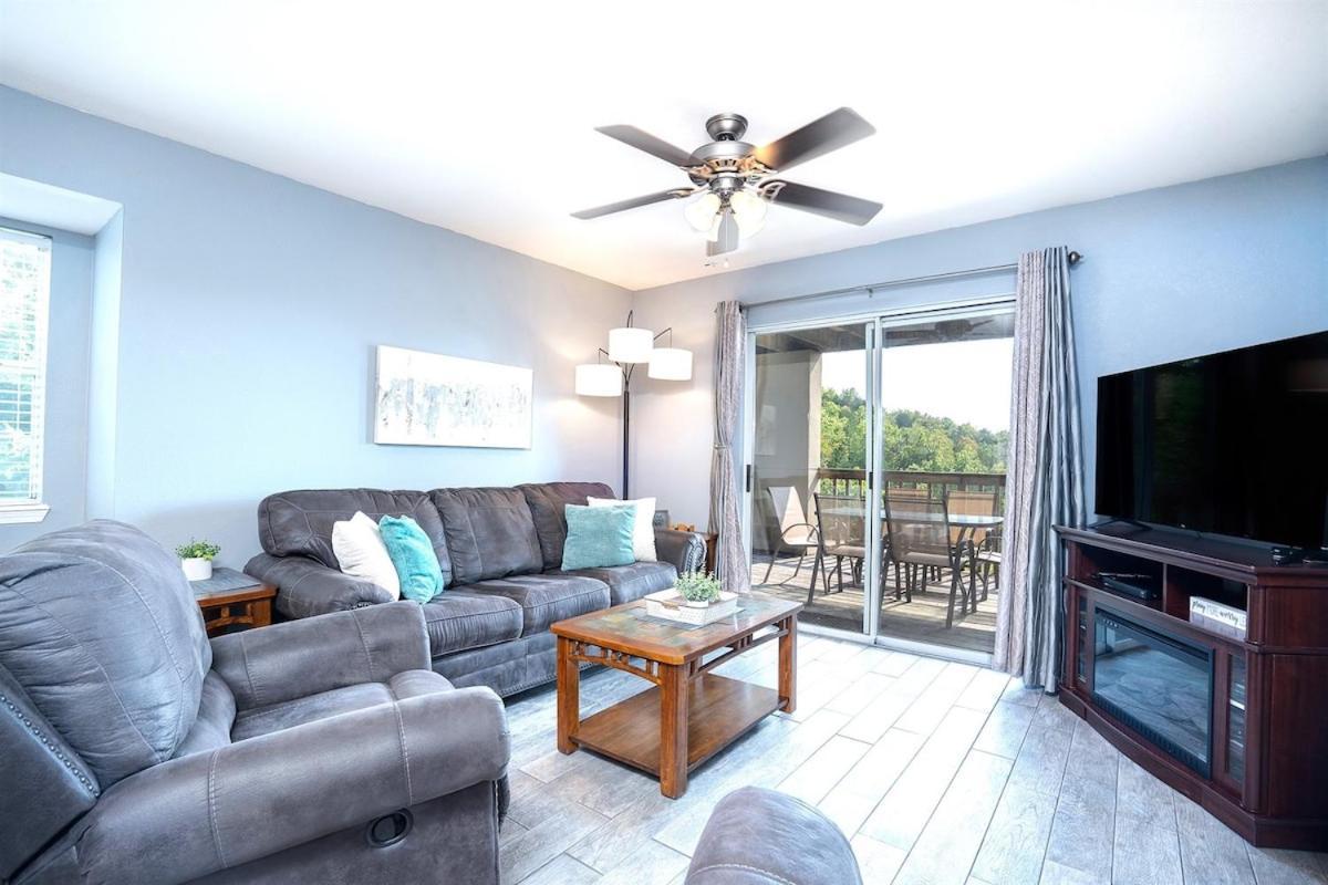 The Cove 39-3 By Sdc, Big Deck, Pool, Hot Tub, Lake View, No Stairs Apartment Branson