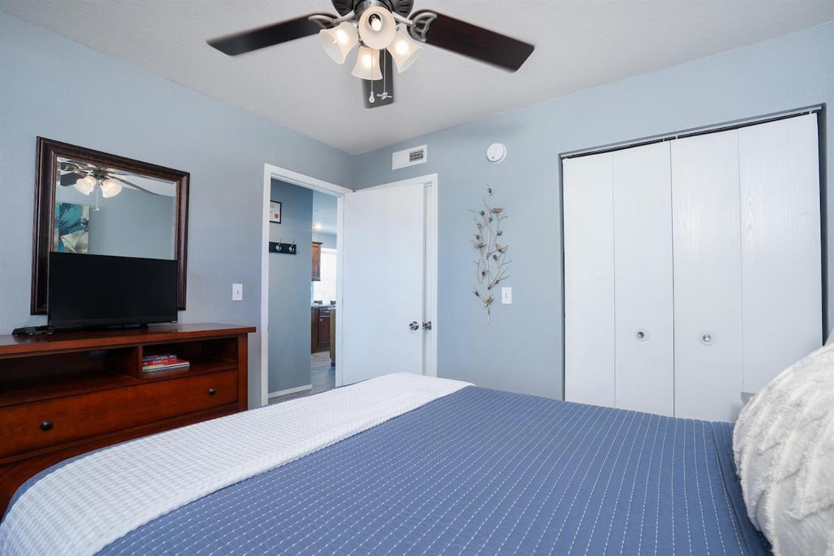The Cove 39-3 By Sdc, Big Deck, Pool, Hot Tub, Lake View, No Stairs Apartment