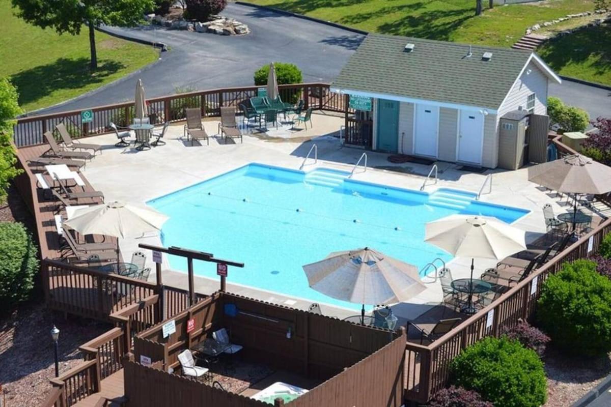 The Cove 39-3 By Sdc, Big Deck, Pool, Hot Tub, Lake View, No Stairs