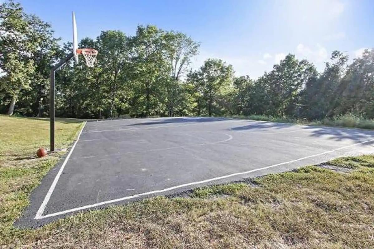 The Cove 39-3 By Sdc, Big Deck, Pool, Hot Tub, Lake View, No Stairs *