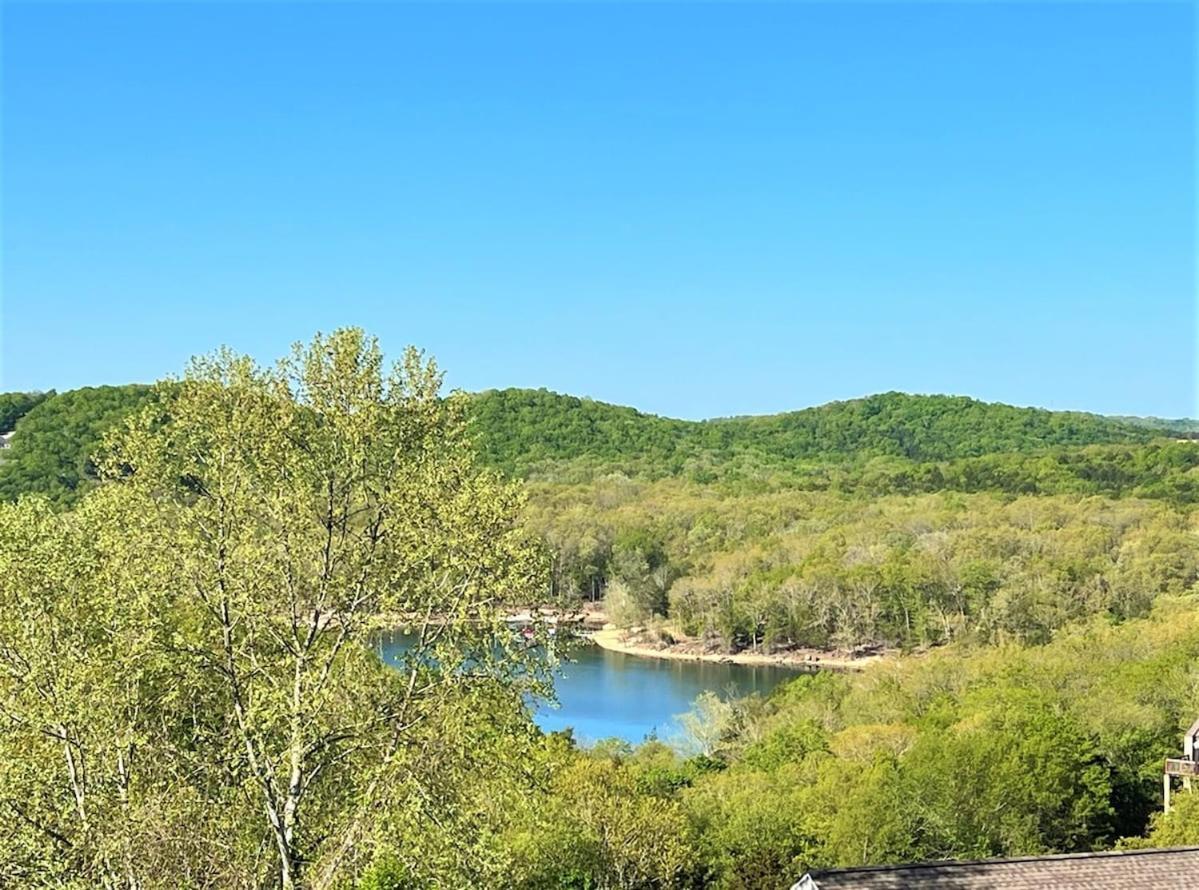 Apartment The Cove 39-3 By Sdc, Big Deck, Pool, Hot Tub, Lake View, No Stairs