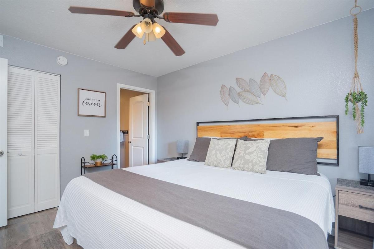 Apartment The Cove 26-2 By Sdc, Big Deck, Pool, Hot Tub, By Lake Branson
