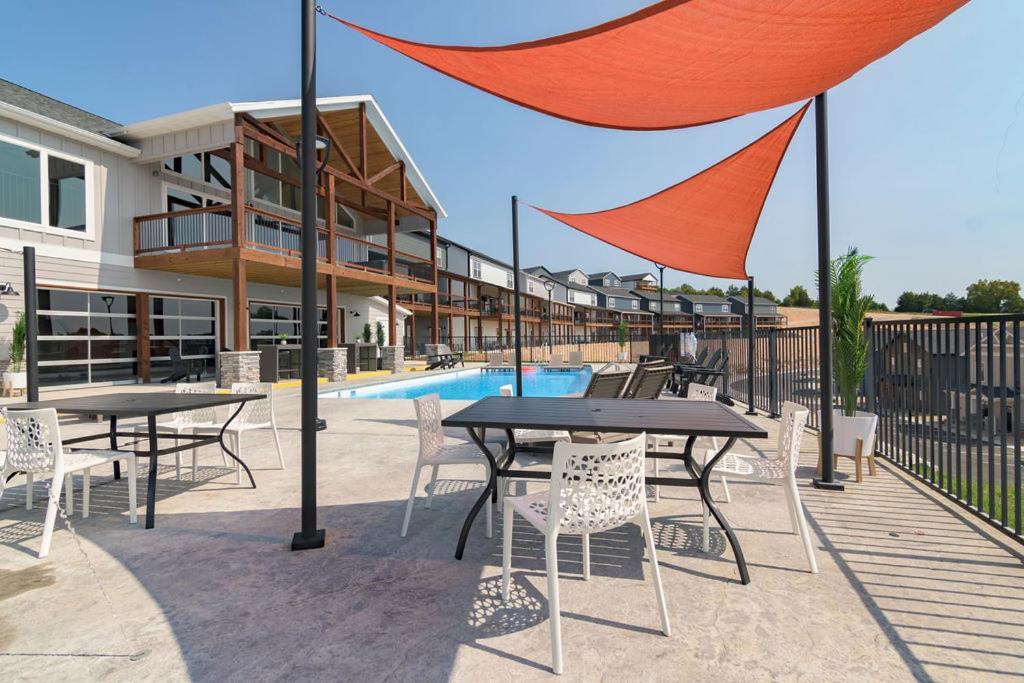 Pvt Outdoor Pool-hot Tub-cmty Amenities-multiple Arcades-free Attraction Tickets Holiday home *