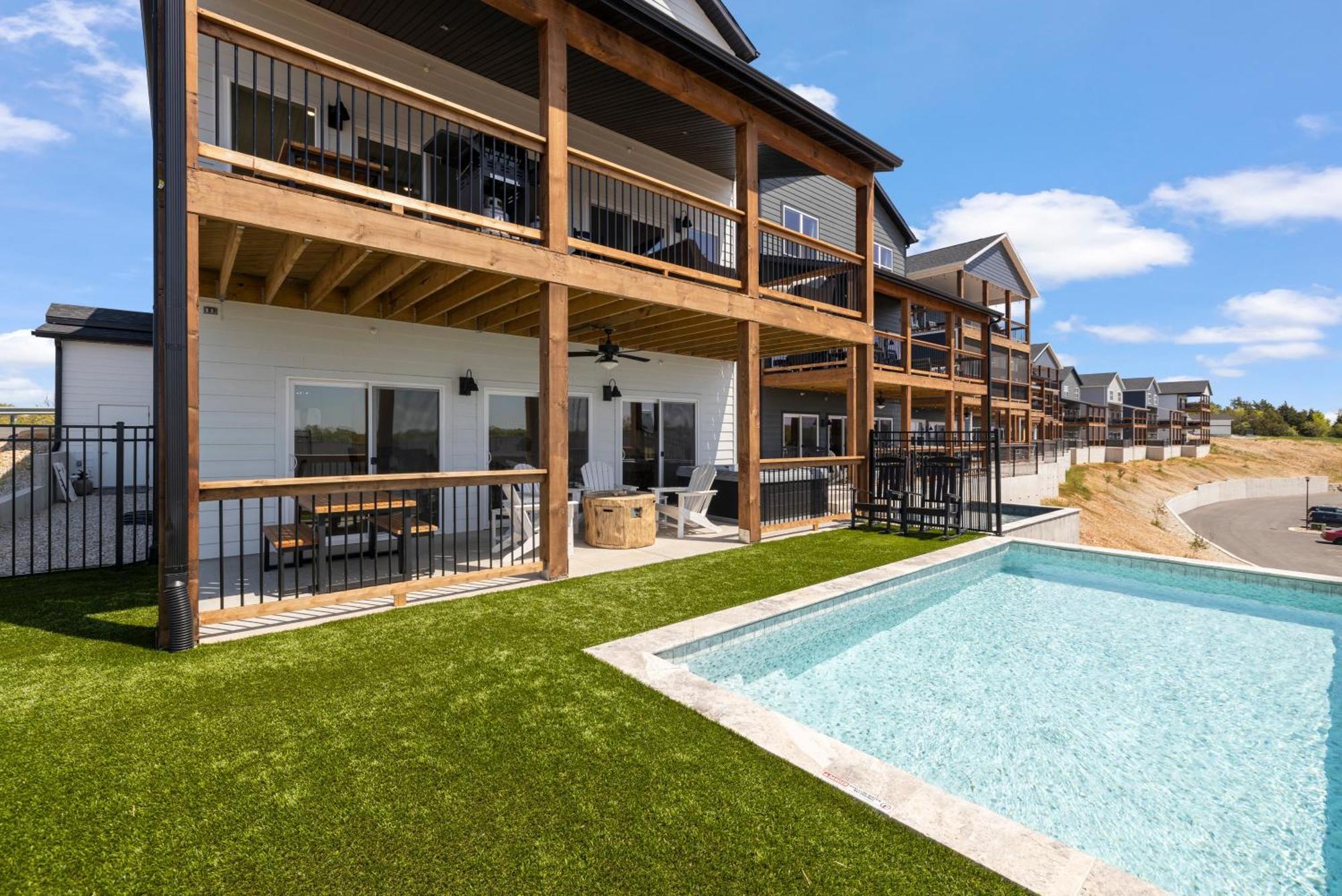 Pvt Outdoor Pool-hot Tub-cmty Amenities-multiple Arcades-free Attraction Tickets Holiday home