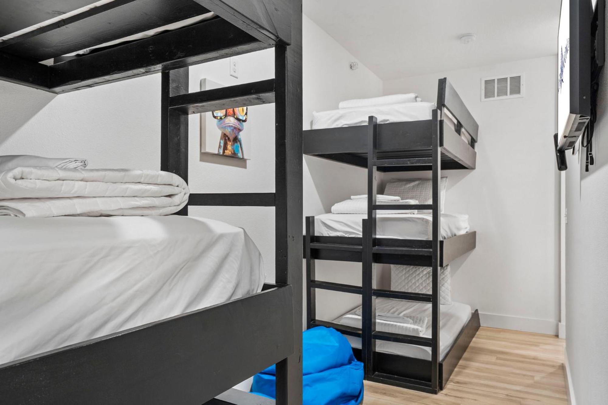 Pvt Outdoor Pool-hot Tub-cmty Amenities-multiple Arcades-free Attraction Tickets Holiday home