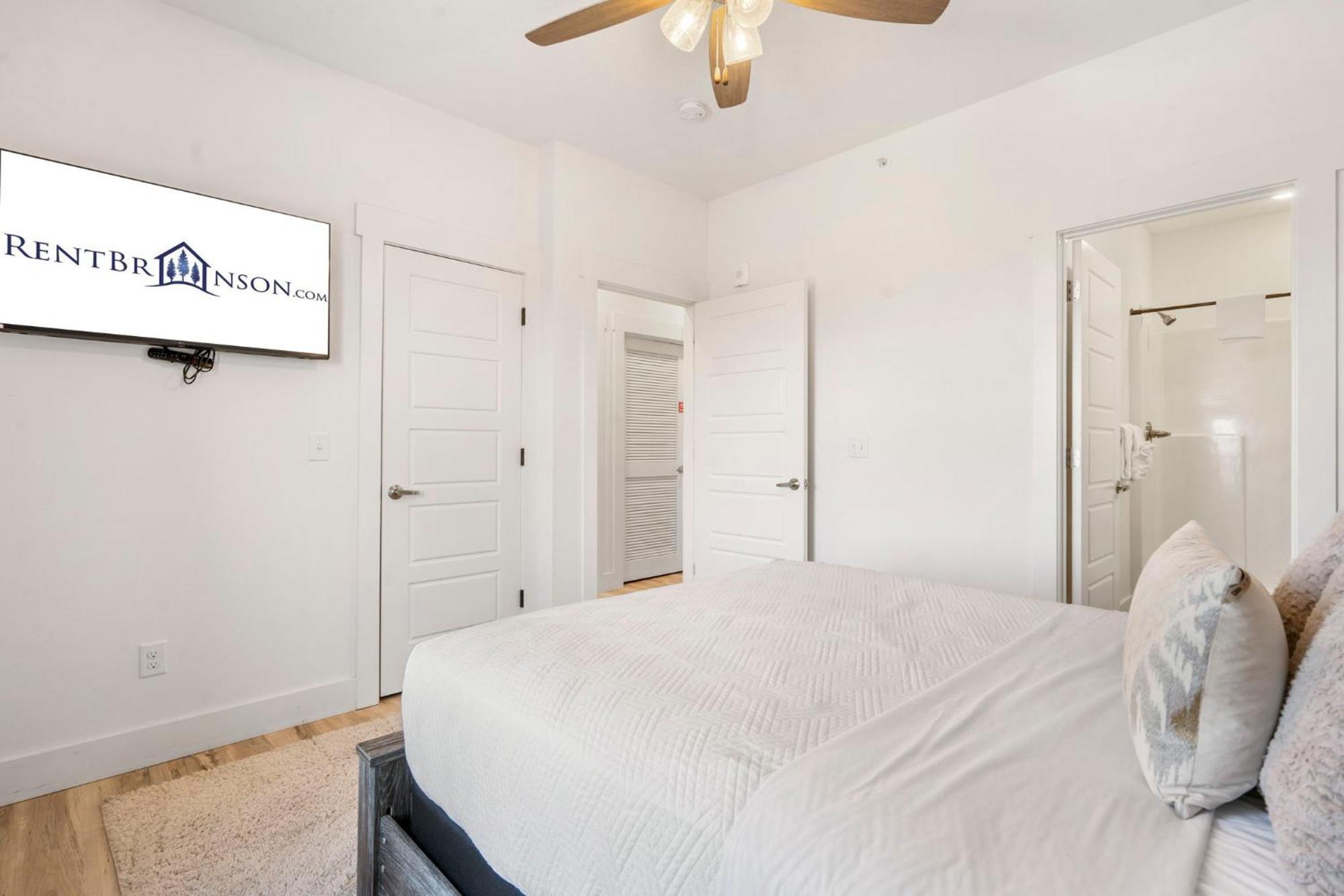 Pvt Outdoor Pool-hot Tub-cmty Amenities-multiple Arcades-free Attraction Tickets Holiday home *
