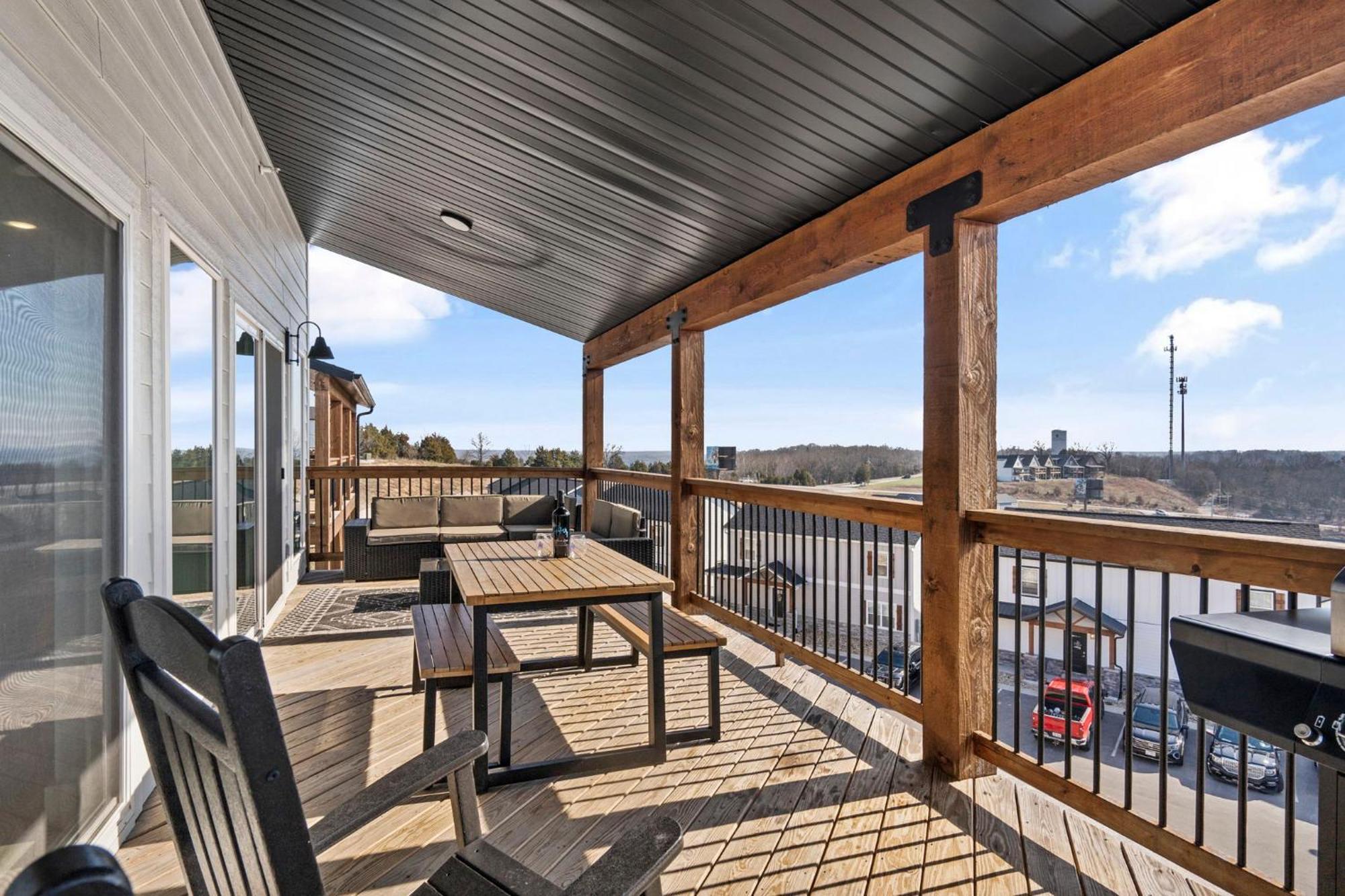Pvt Outdoor Pool-hot Tub-cmty Amenities-multiple Arcades-free Attraction Tickets