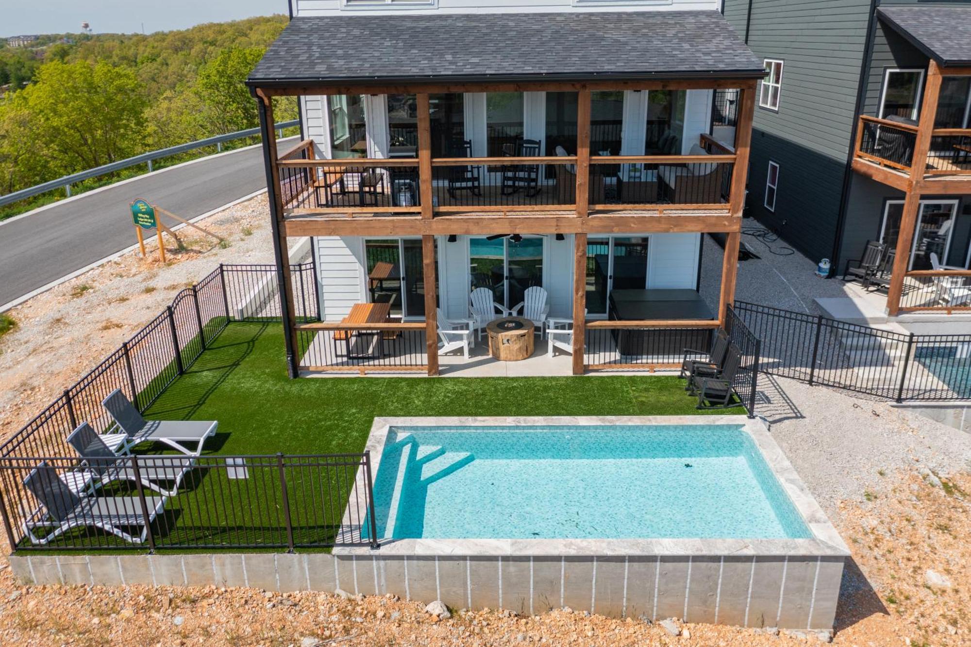 Pvt Outdoor Pool-hot Tub-cmty Amenities-multiple Arcades-free Attraction Tickets