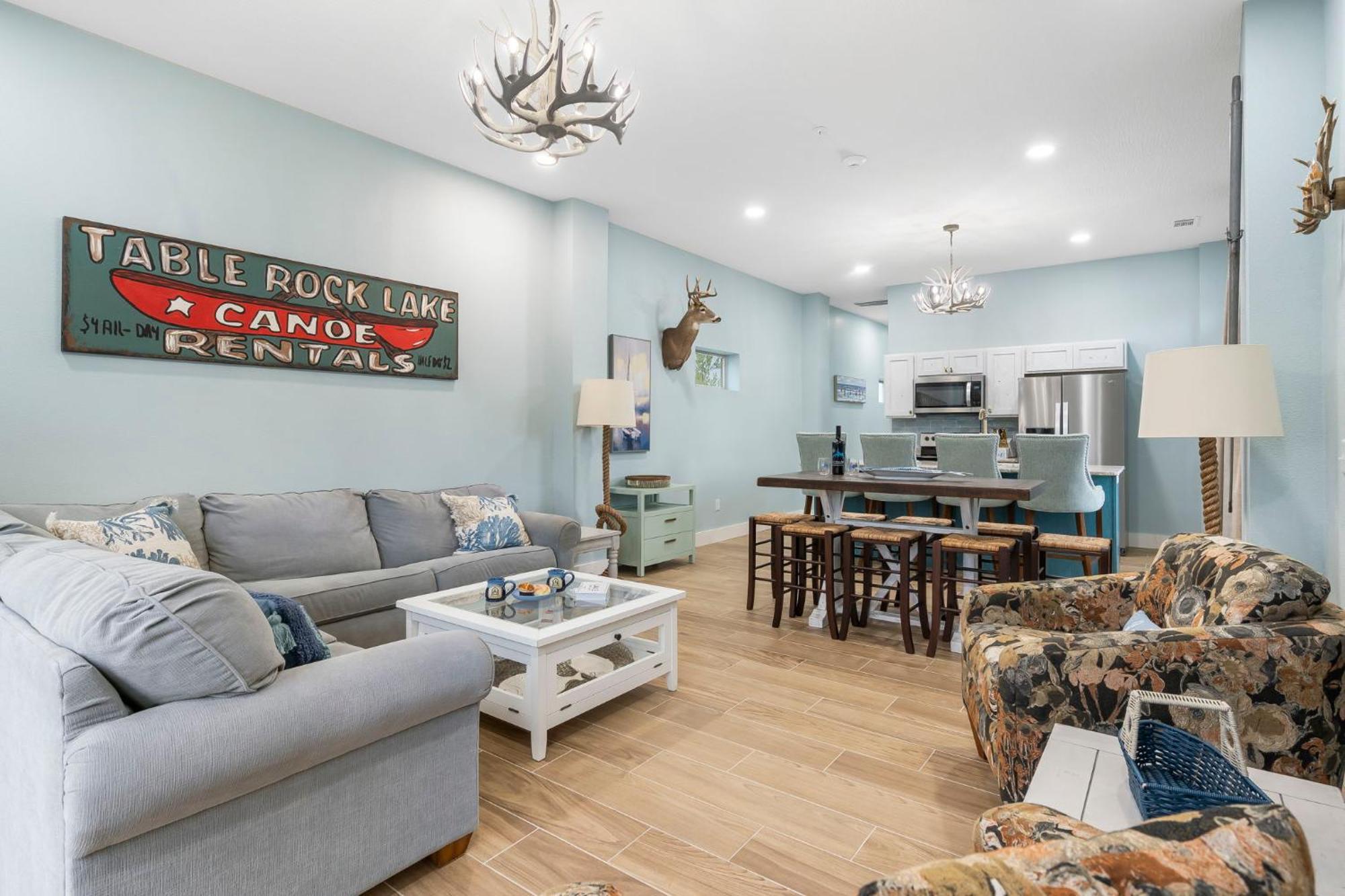 1 Mile To State Park Marina- Free Daily Tickets- Table Rock Near- Arcades! Holiday home *