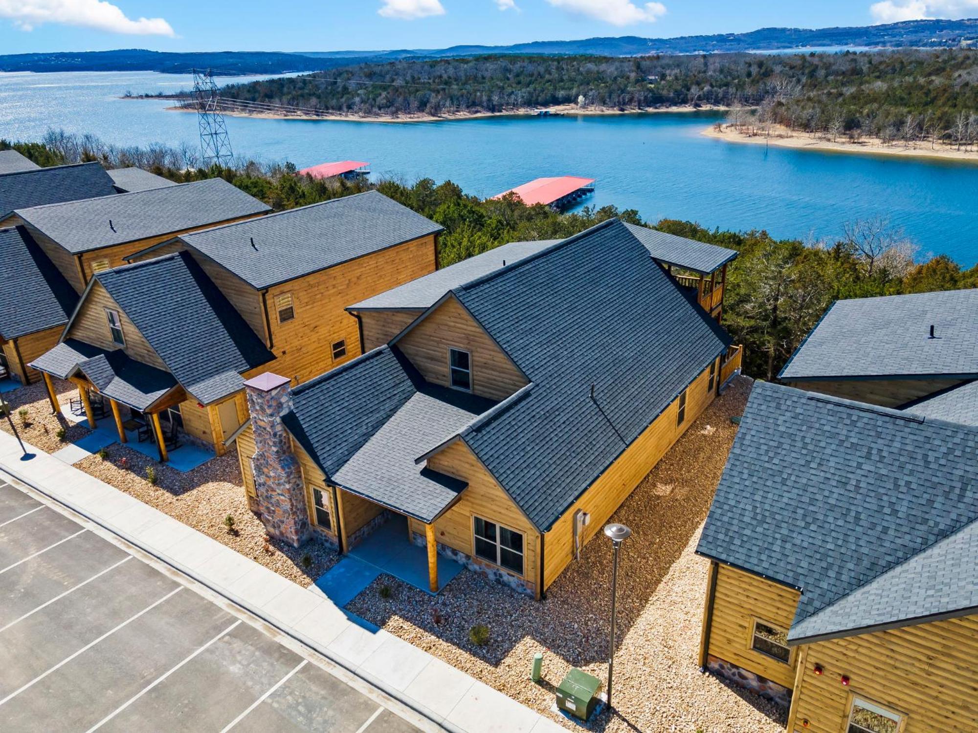 New Log Cabin, Pvt Hot Tub, Free Daily Activities, Shuffleboard, Arcade