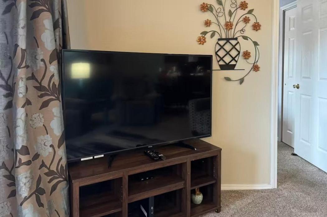 Fall Creek 34-7, Screened Porch, Pet Friendly, Great Location
