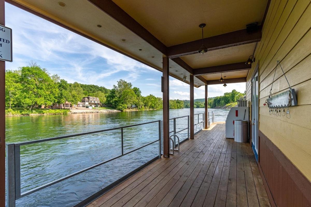Apartment Fall Creek 34-7, Screened Porch, Pet Friendly, Great Location *