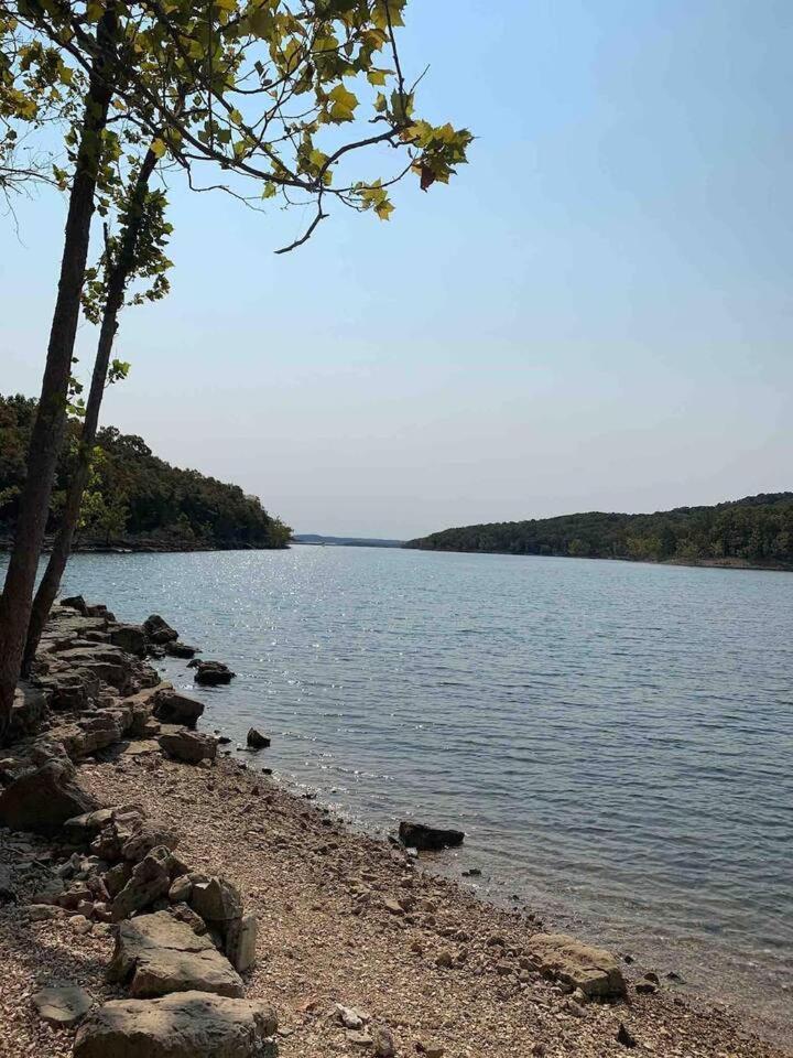 The Cove 21-3 By Sdc, Big Deck, Pool, Hot Tub, By Lake, No Stairs Apartment