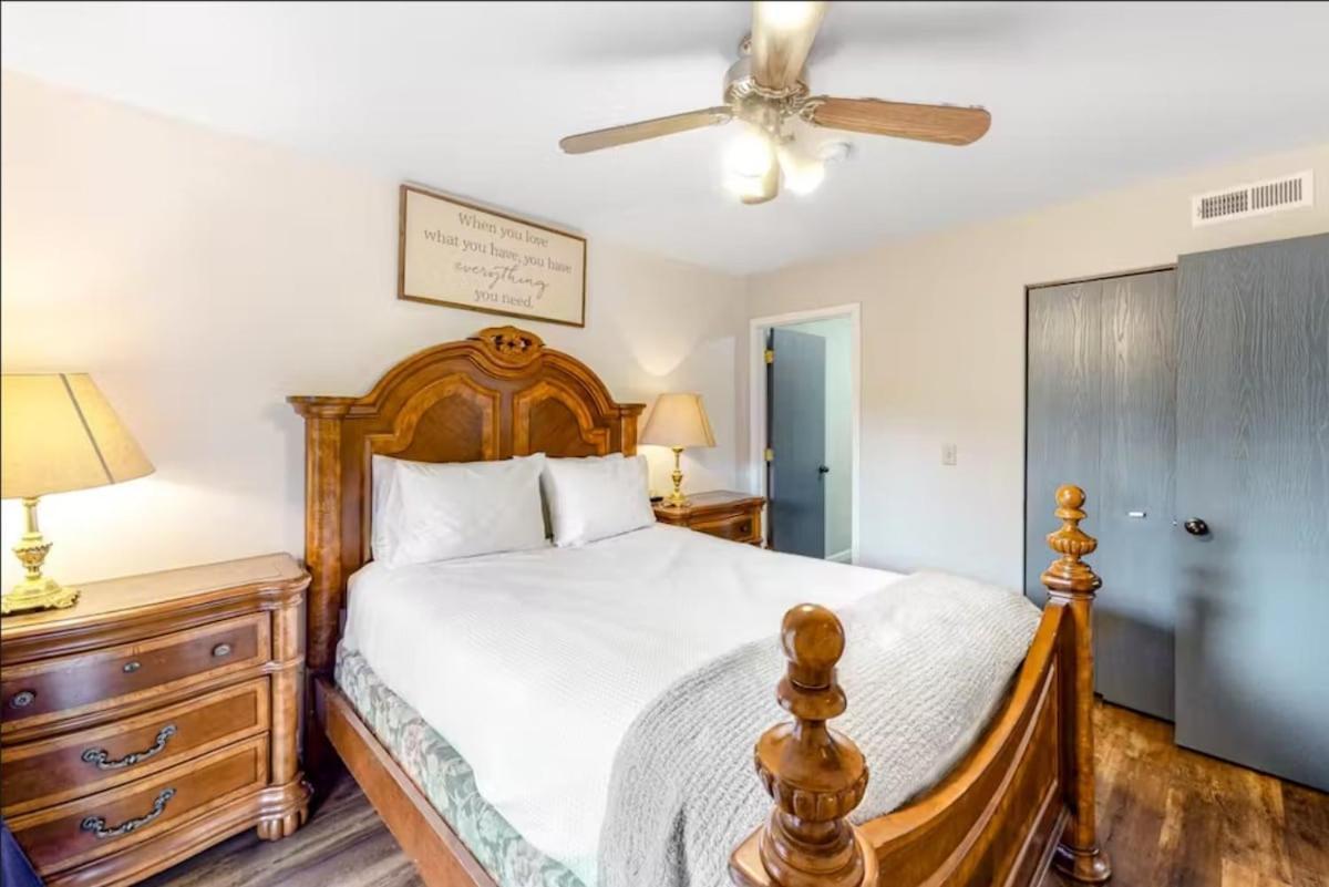 The Cove 21-3 By Sdc, Big Deck, Pool, Hot Tub, By Lake, No Stairs *