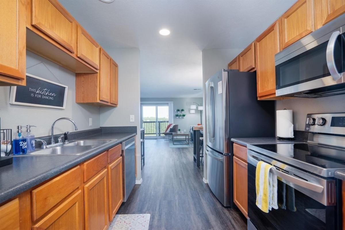 3 Bedroom Vy2903-6, Sleeps 11, Between Strip & Sdc Branson