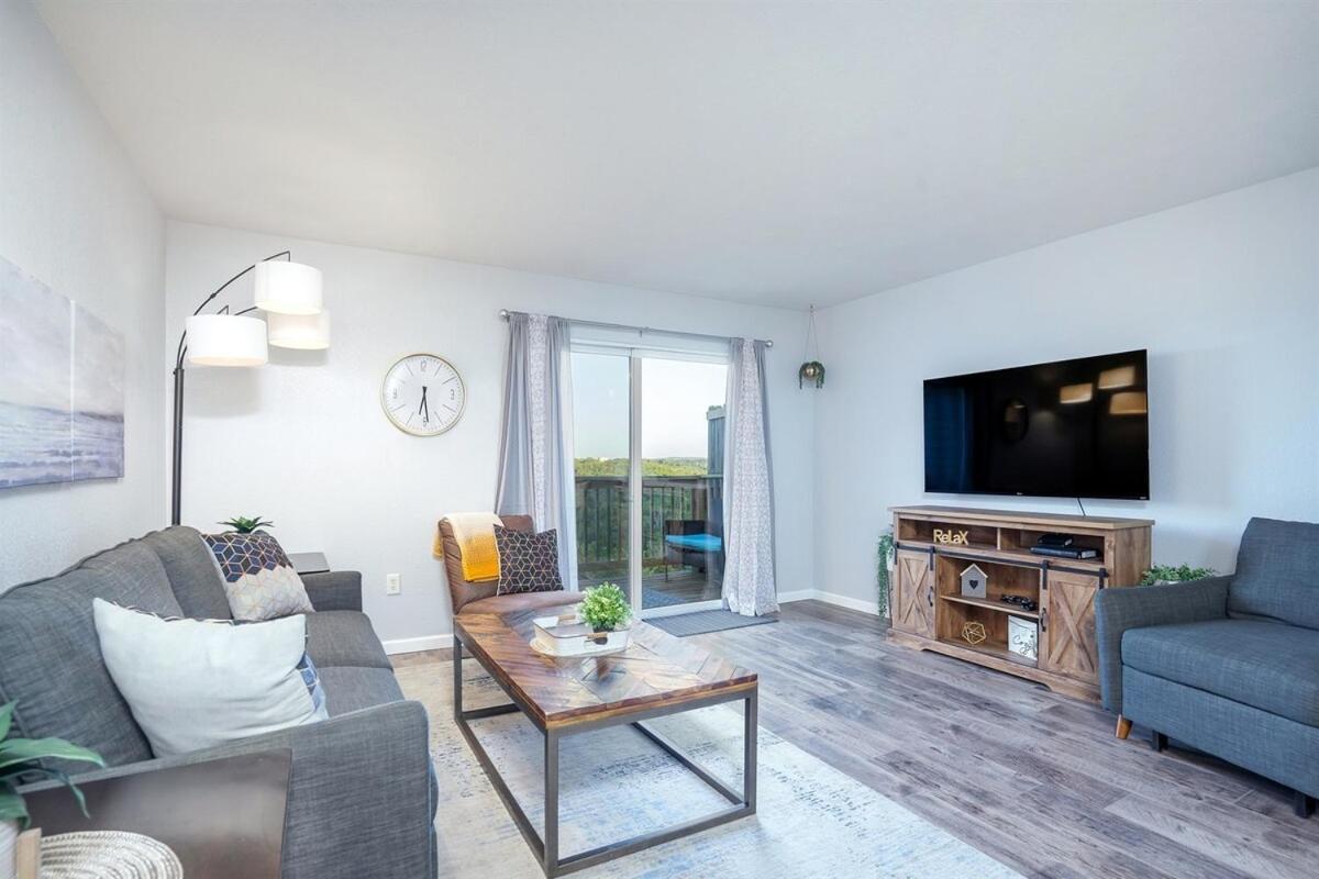 3 Bedroom Vy2901-5, Sleeps 11, Between Strip & Sdc Branson