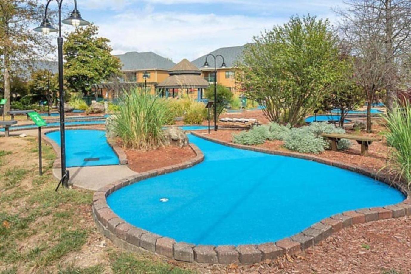 Family Fun In In A 2bd Vacation With Lots Of Amenities