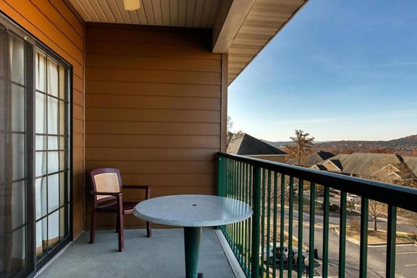 Family Fun In In A 2bd Vacation With Lots Of Amenities *