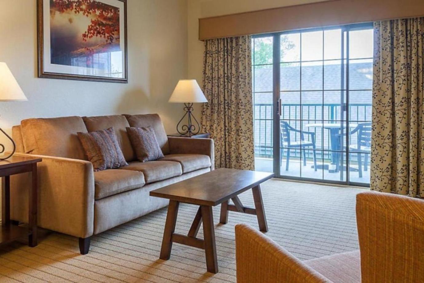 Holiday home Family Fun In In A 2bd Vacation With Lots Of Amenities