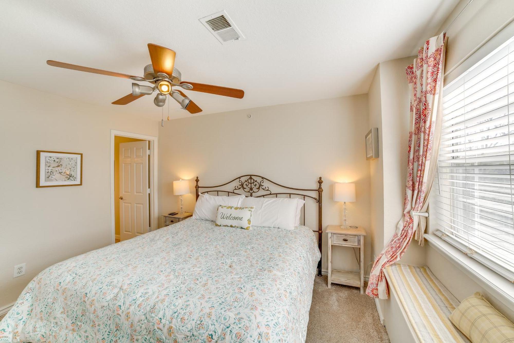 With Balcony, Near Silver Dollar City! * Branson