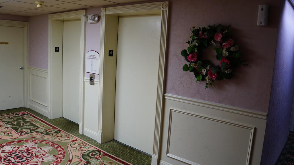 Hotel Grand Victorian Branson