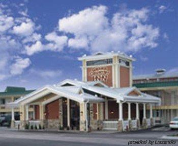 Hotel Grand Country Waterpark Branson