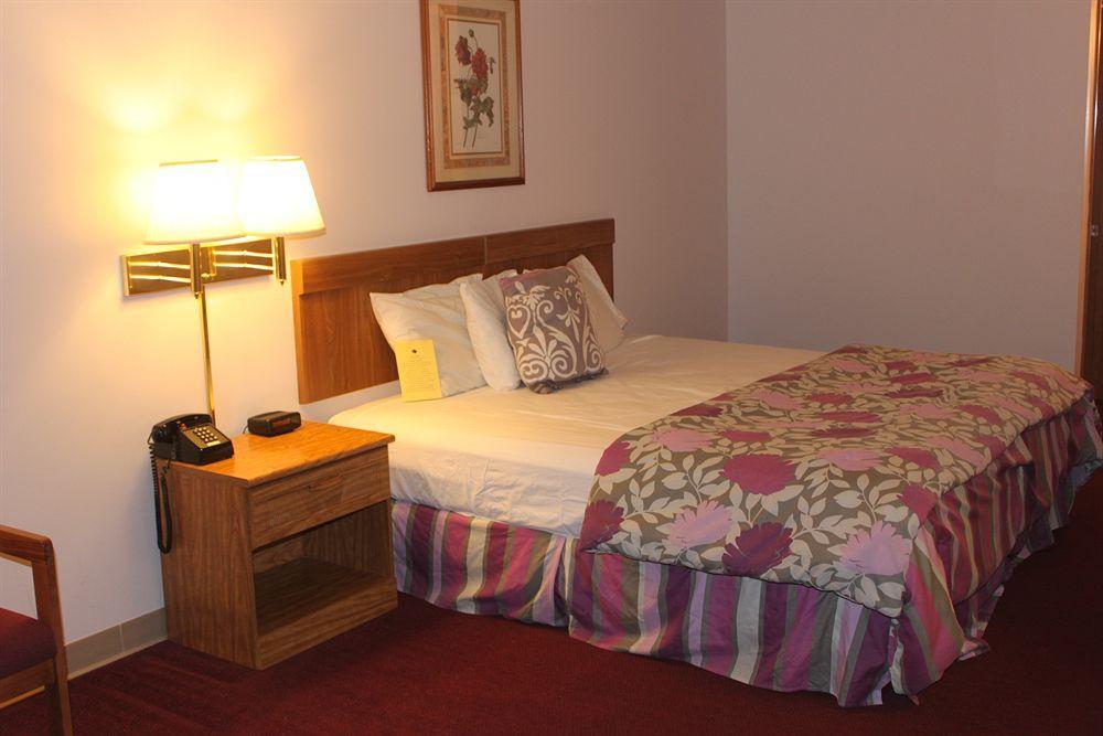 Ozark Valley Inn 2*