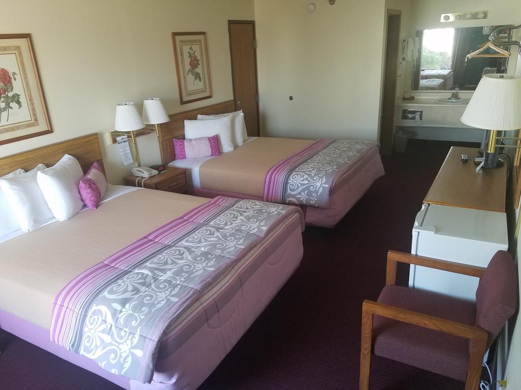 Ozark Valley Inn