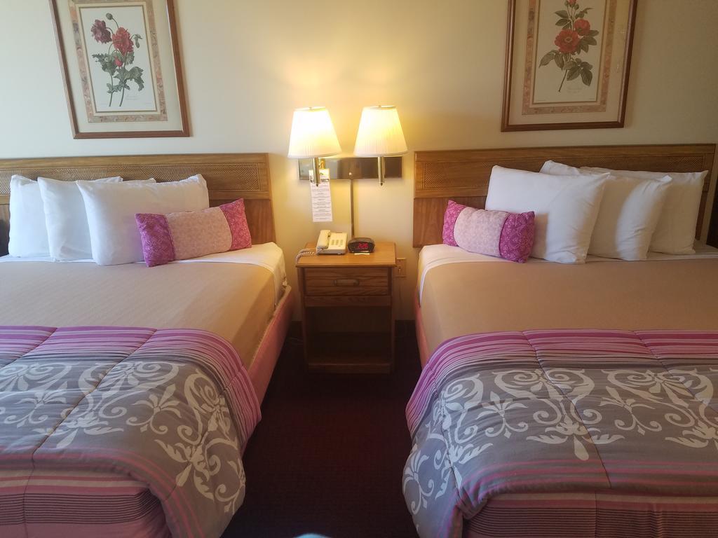 Ozark Valley Inn 2*