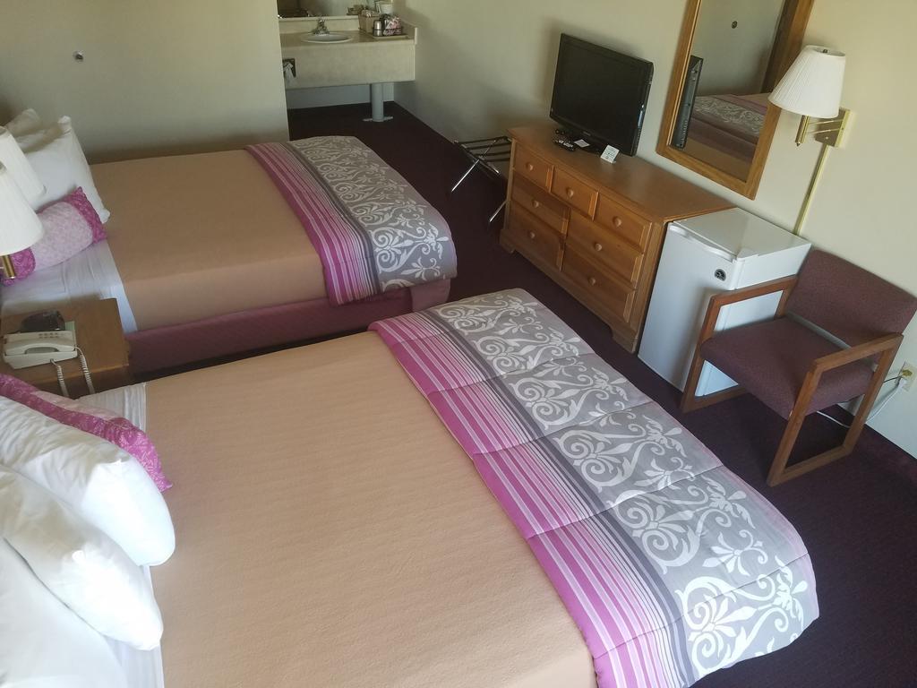 Ozark Valley Inn