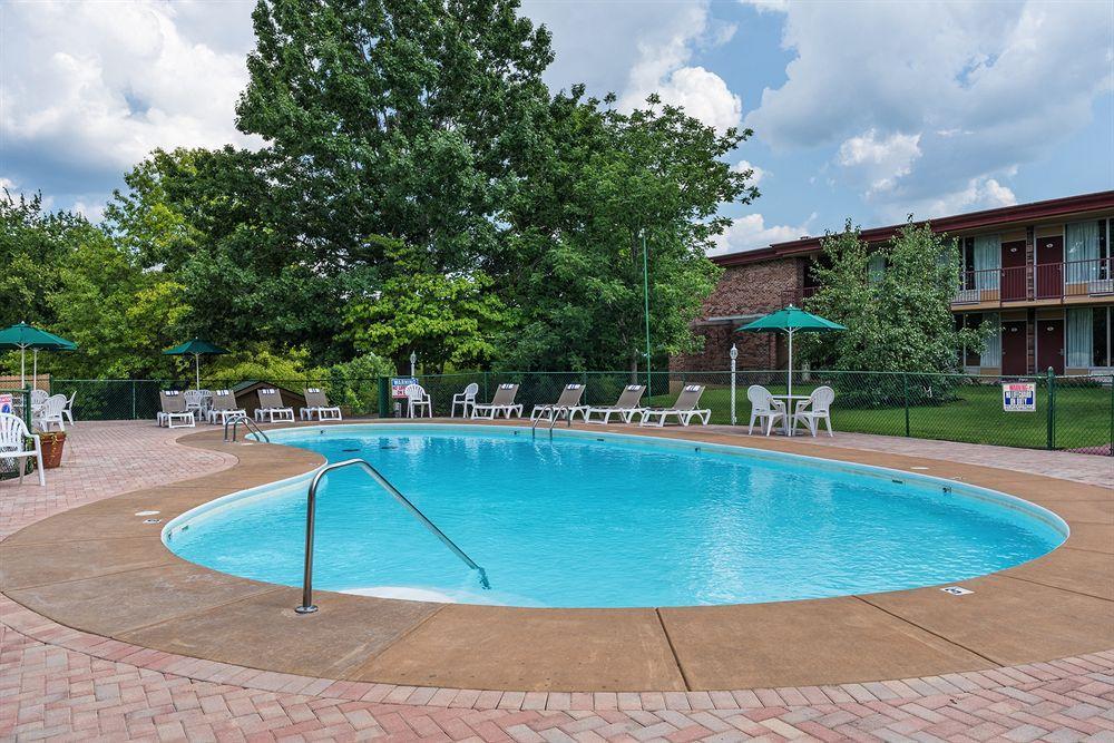 Red Lion & Hotel Branson