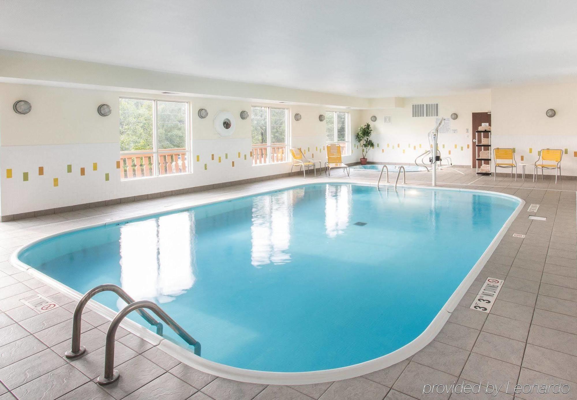 Fairfield & By Marriott 3*