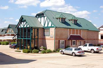 Stratford House Motel 3*