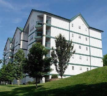 Hotel Surrey Vacation 3*